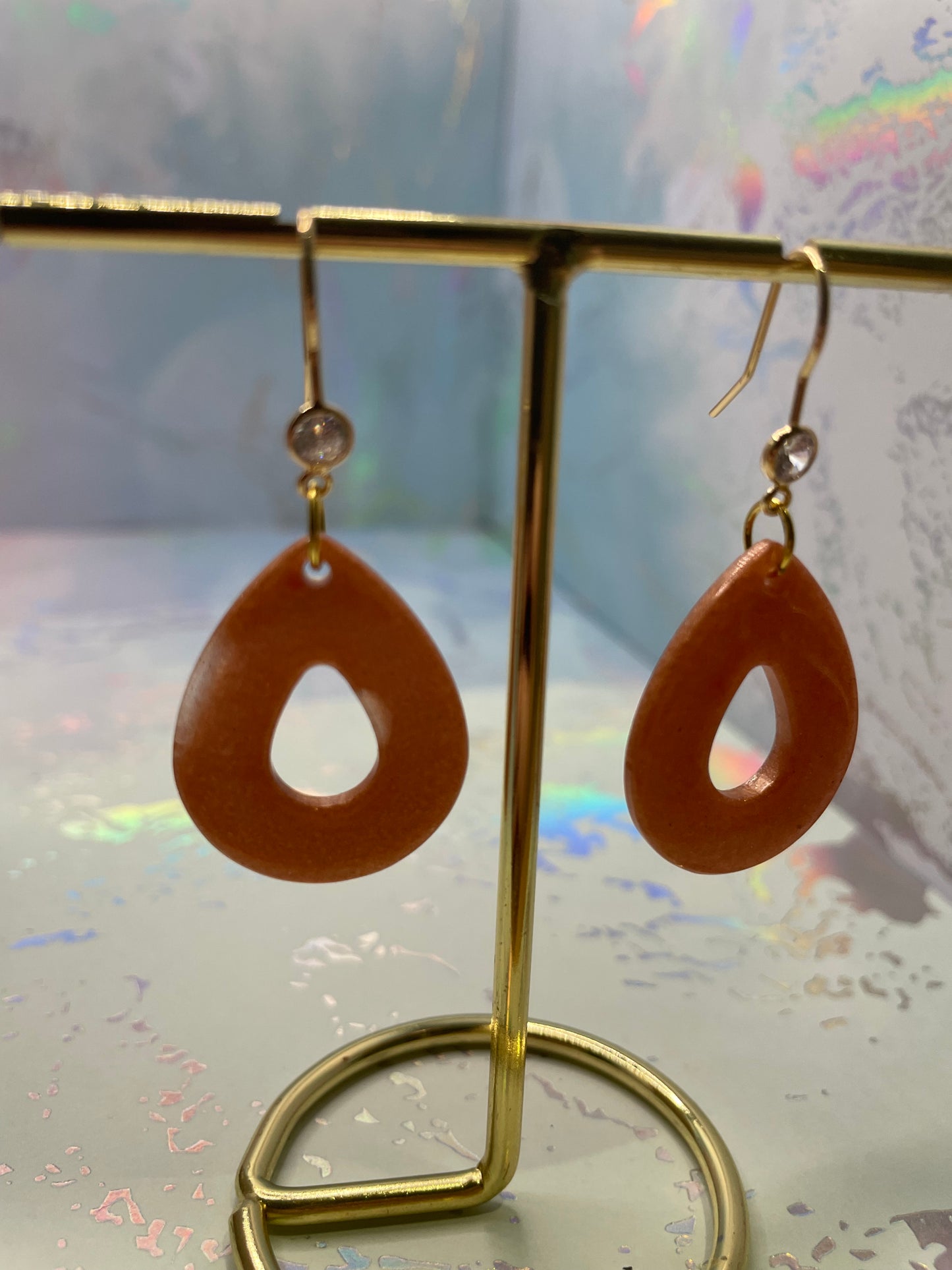 Boucles d'oreilles goutte en bronze avec zircon