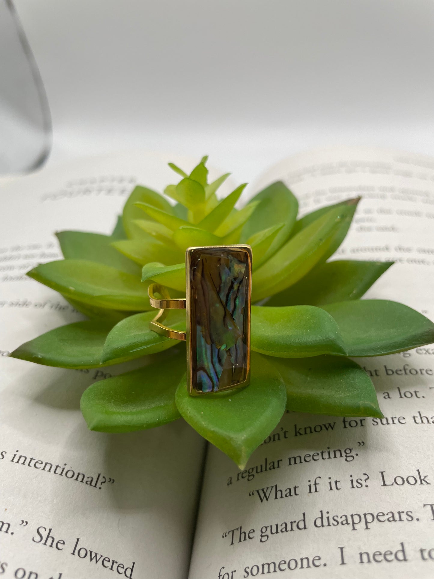 Rectangular Shell Rings – Gold Stainless Steel (Adjustable)