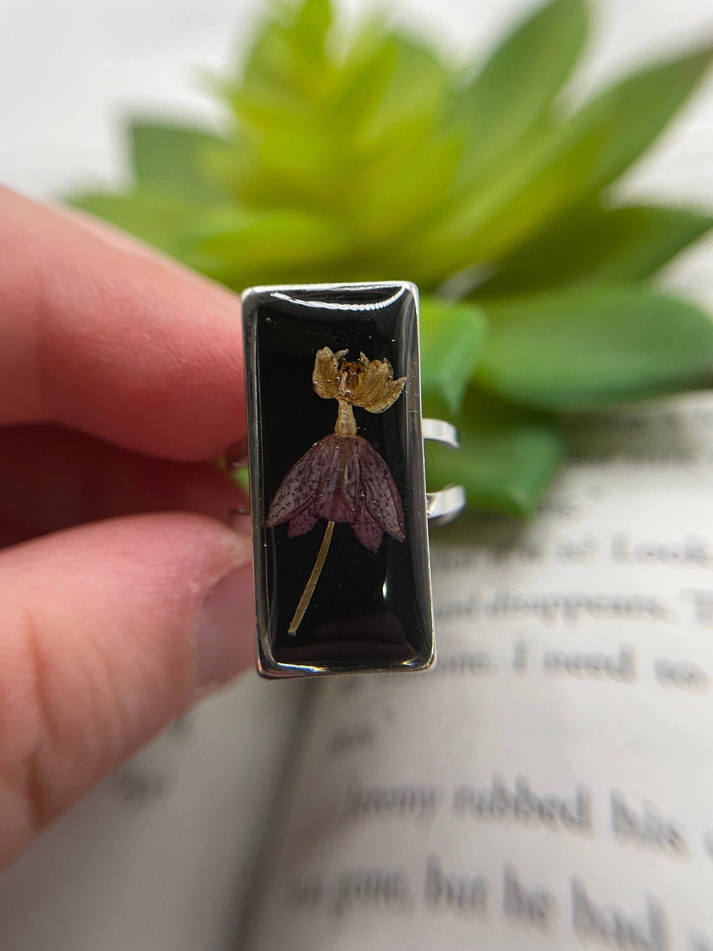 Rectangular Floral Resin Rings – Stainless Steel & Real Flowers