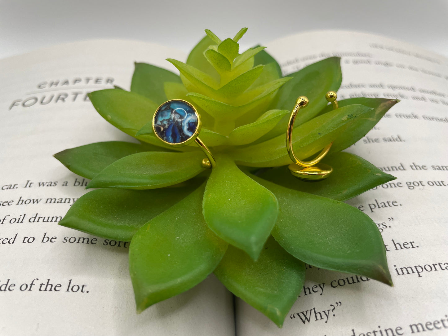 Adjustable Abstract Cabochon Rings – Gold Stainless Steel