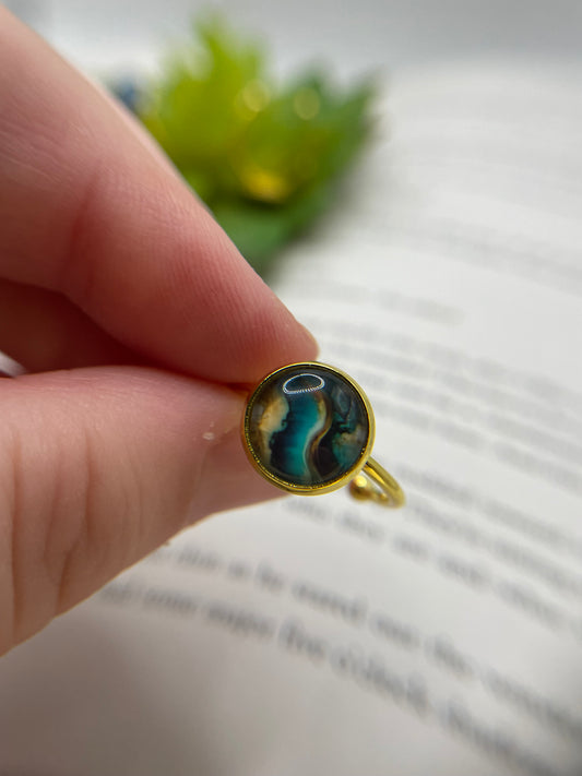 Adjustable Abstract Cabochon Rings – Gold Stainless Steel