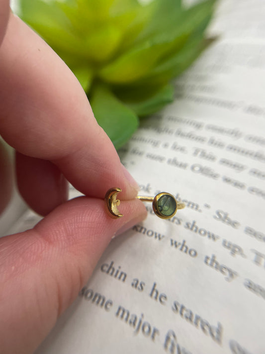 Adjustable Crescent Moon Ring – 18k Gold Plated Stainless Steel