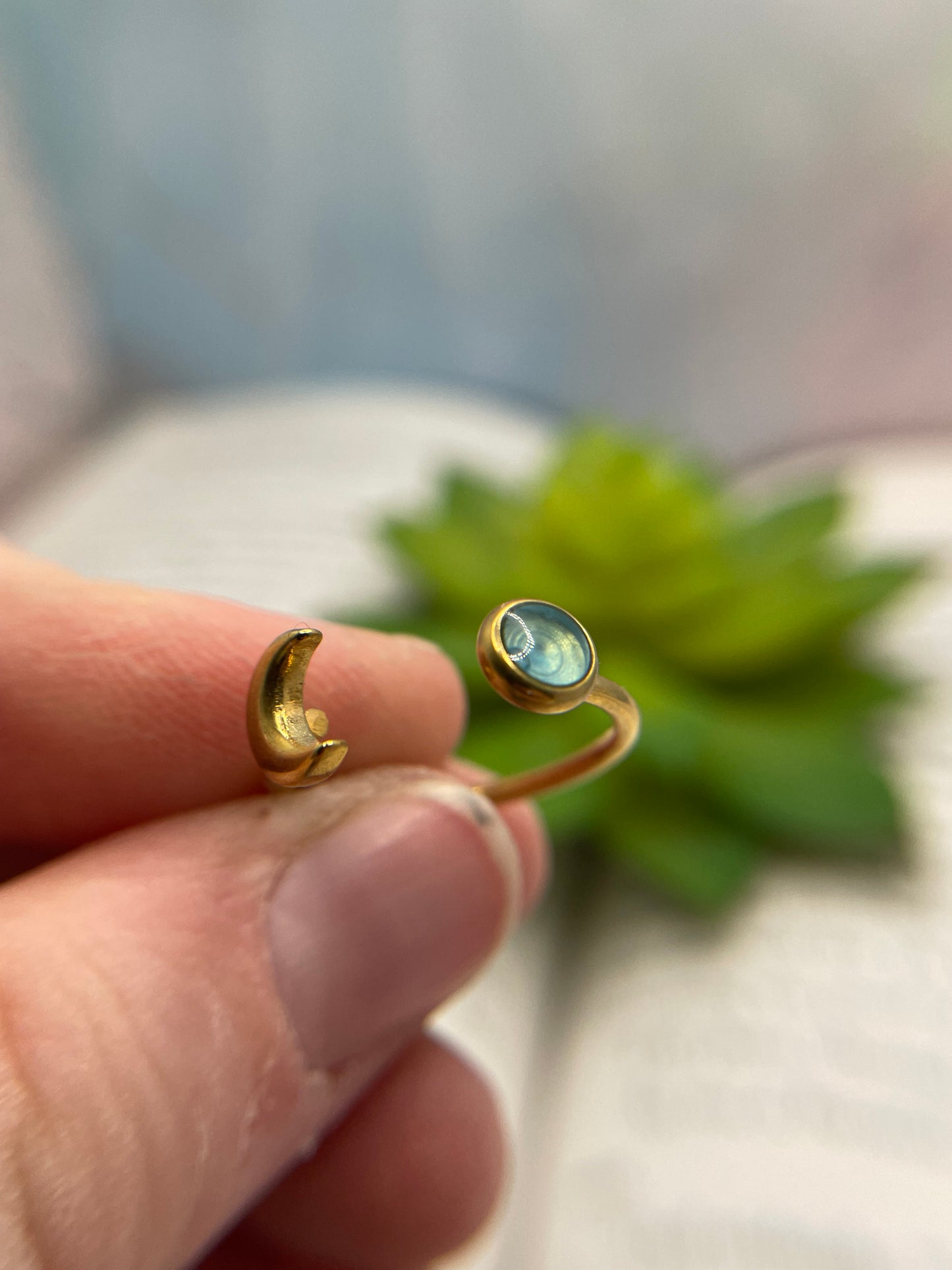 Adjustable Crescent Moon Ring – 18k Gold Plated Stainless Steel