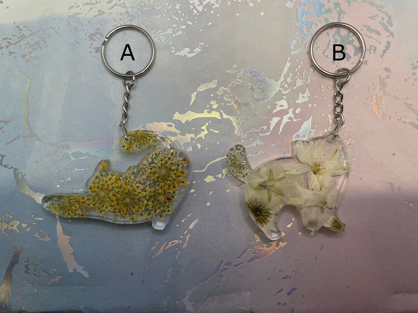 Flower Cat Keychain – Real Dried Flowers
