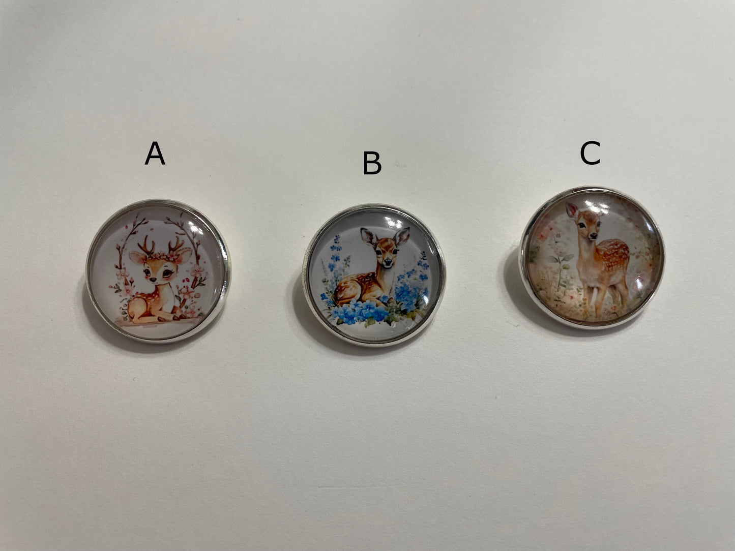 Broche Cabochon Chevreuil – 25 mm