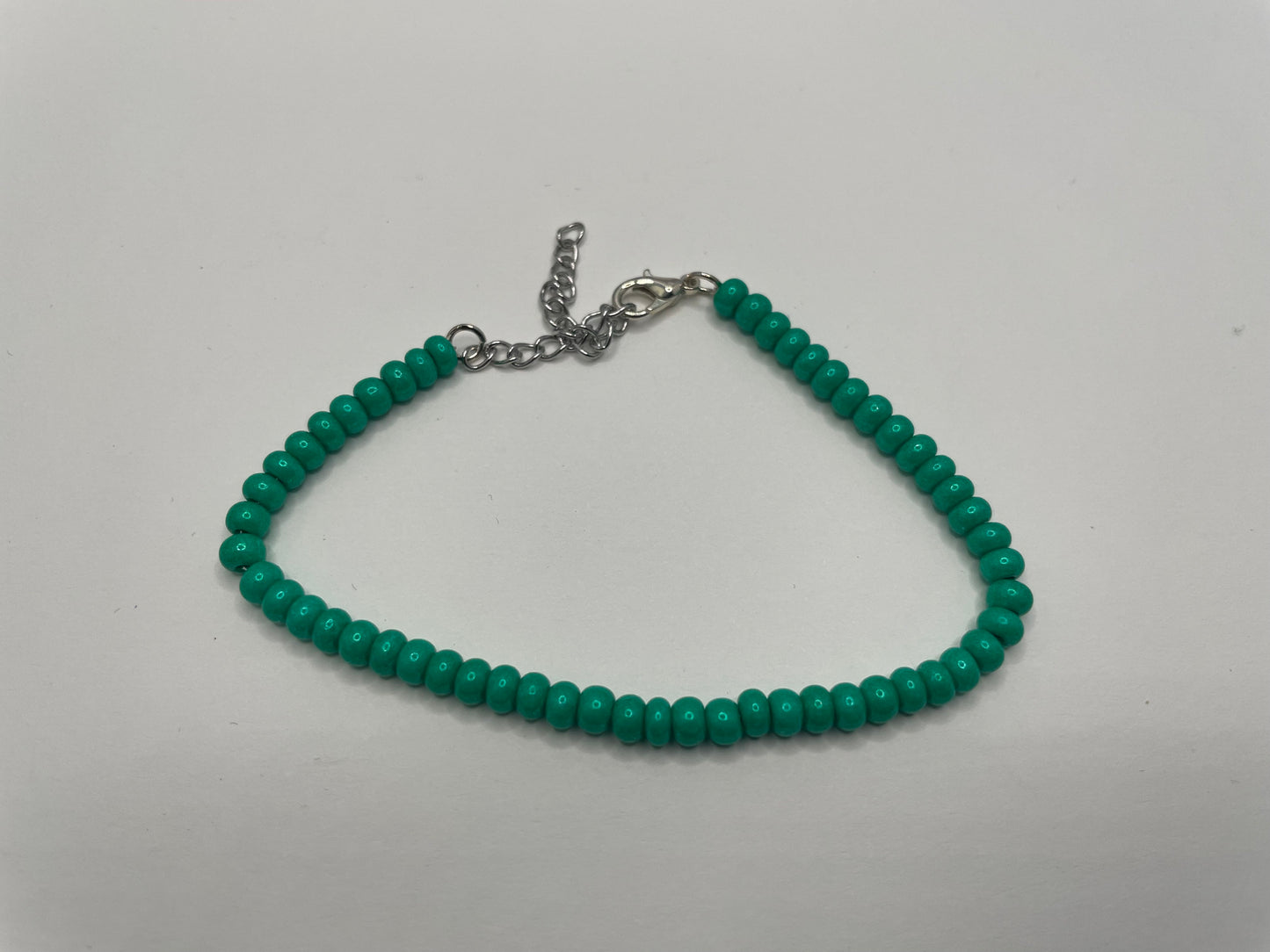 Bracelet perles de rocaille tchèques vertes