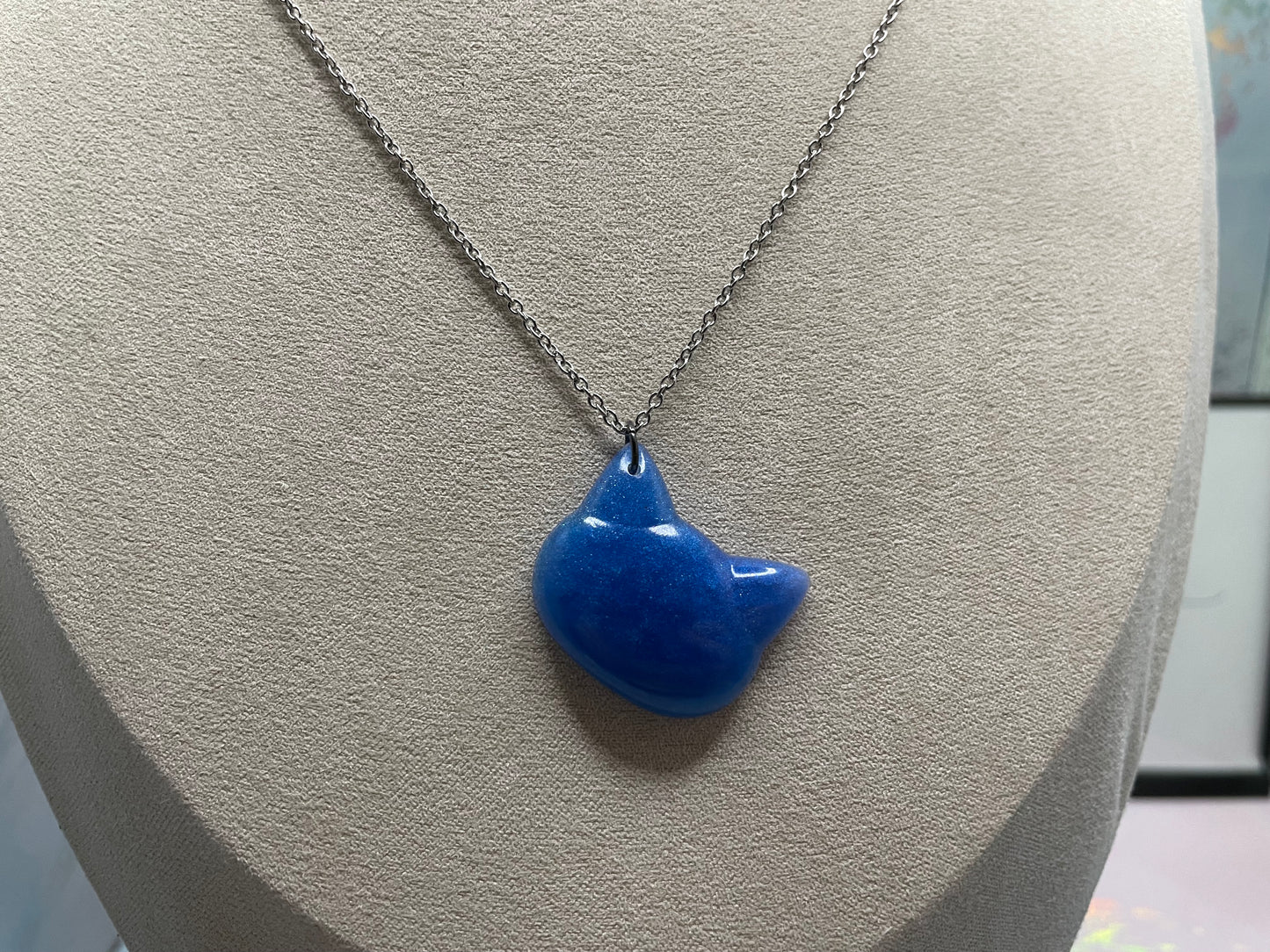 Blue Cat Face Pendant Necklace–21" Silver Chain-NICKEL FREE+STAINLESS STEEL