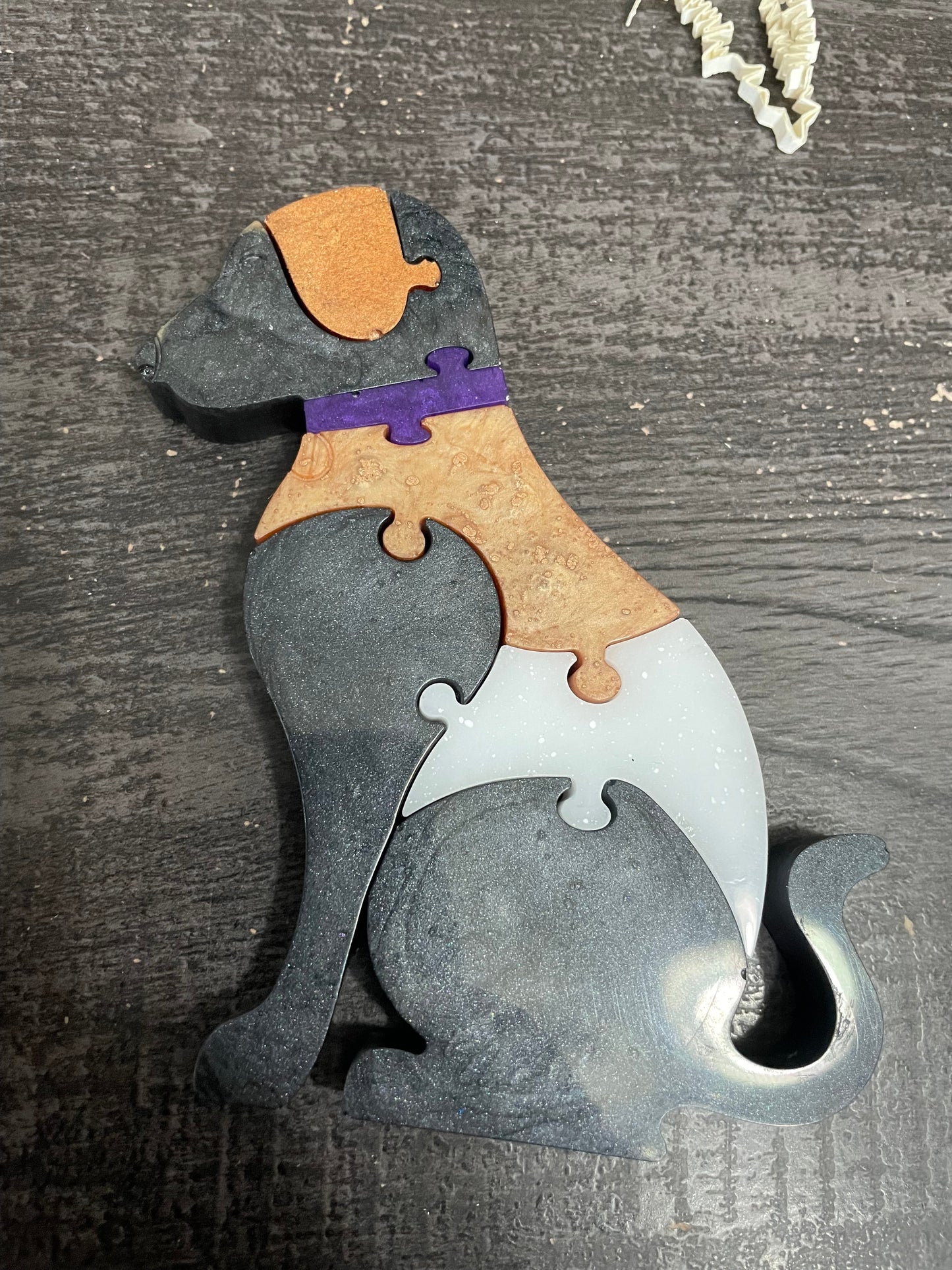 Resin Dog Puzzle – 7 Pieces