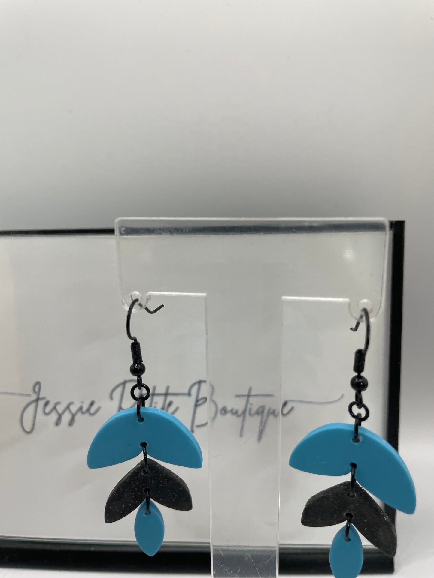 Alba - Argile noire et bleue