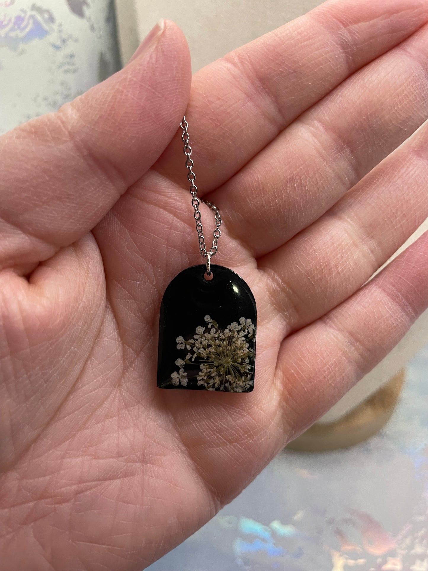 Collier Arche Carotte Sauvage