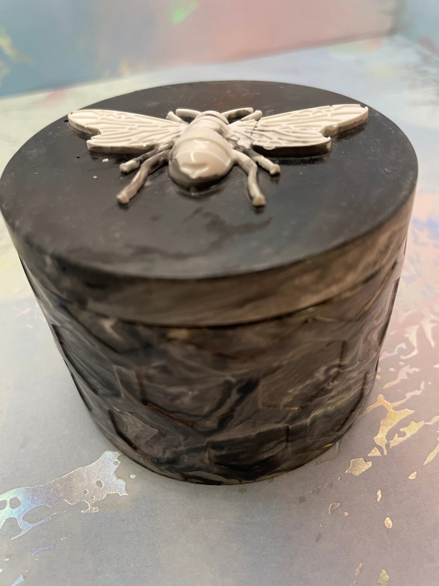 Contenant Abeille en Éco-Résine