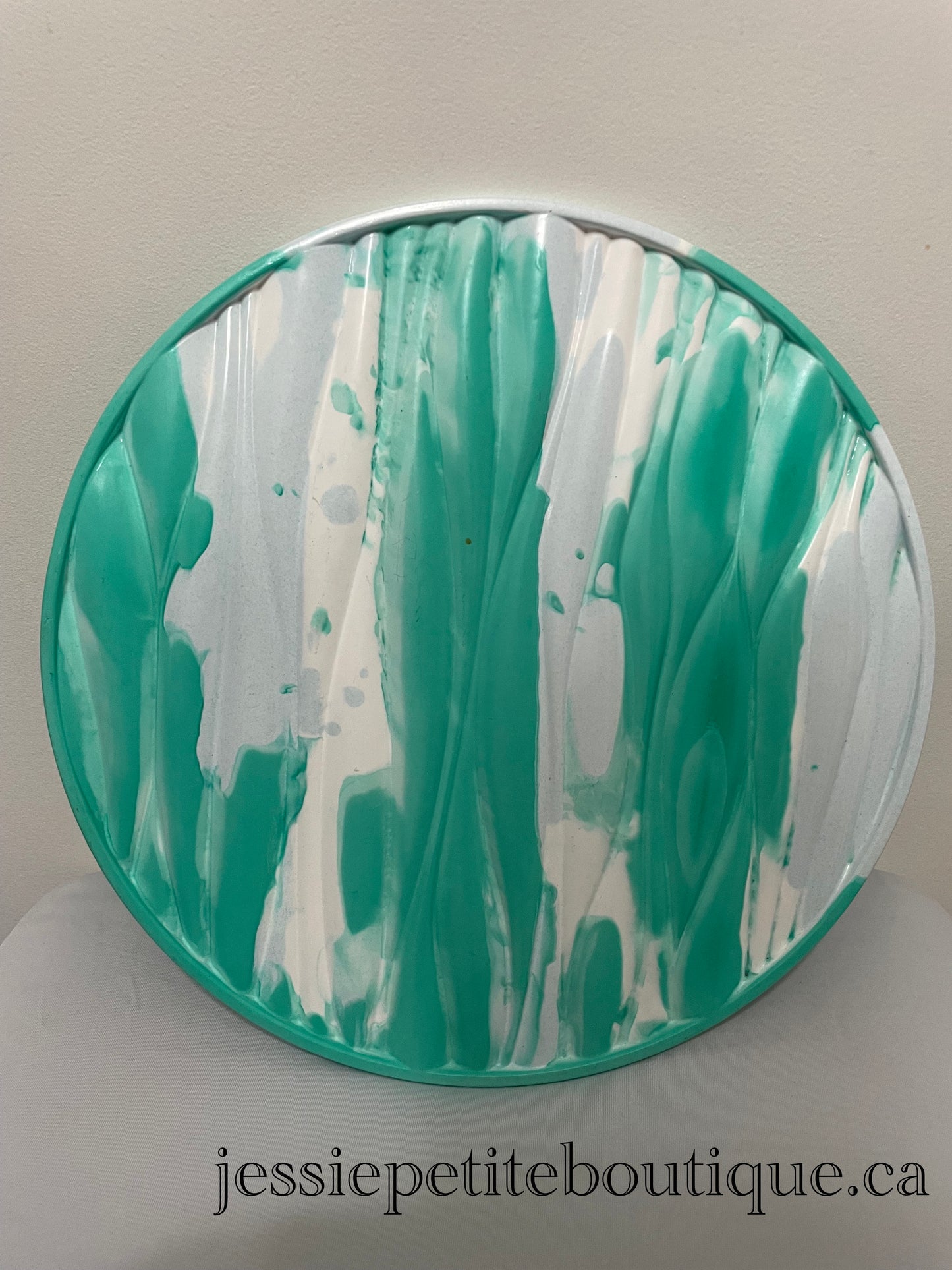 Large Eco-Resin Round Tray – Green & White Swirl