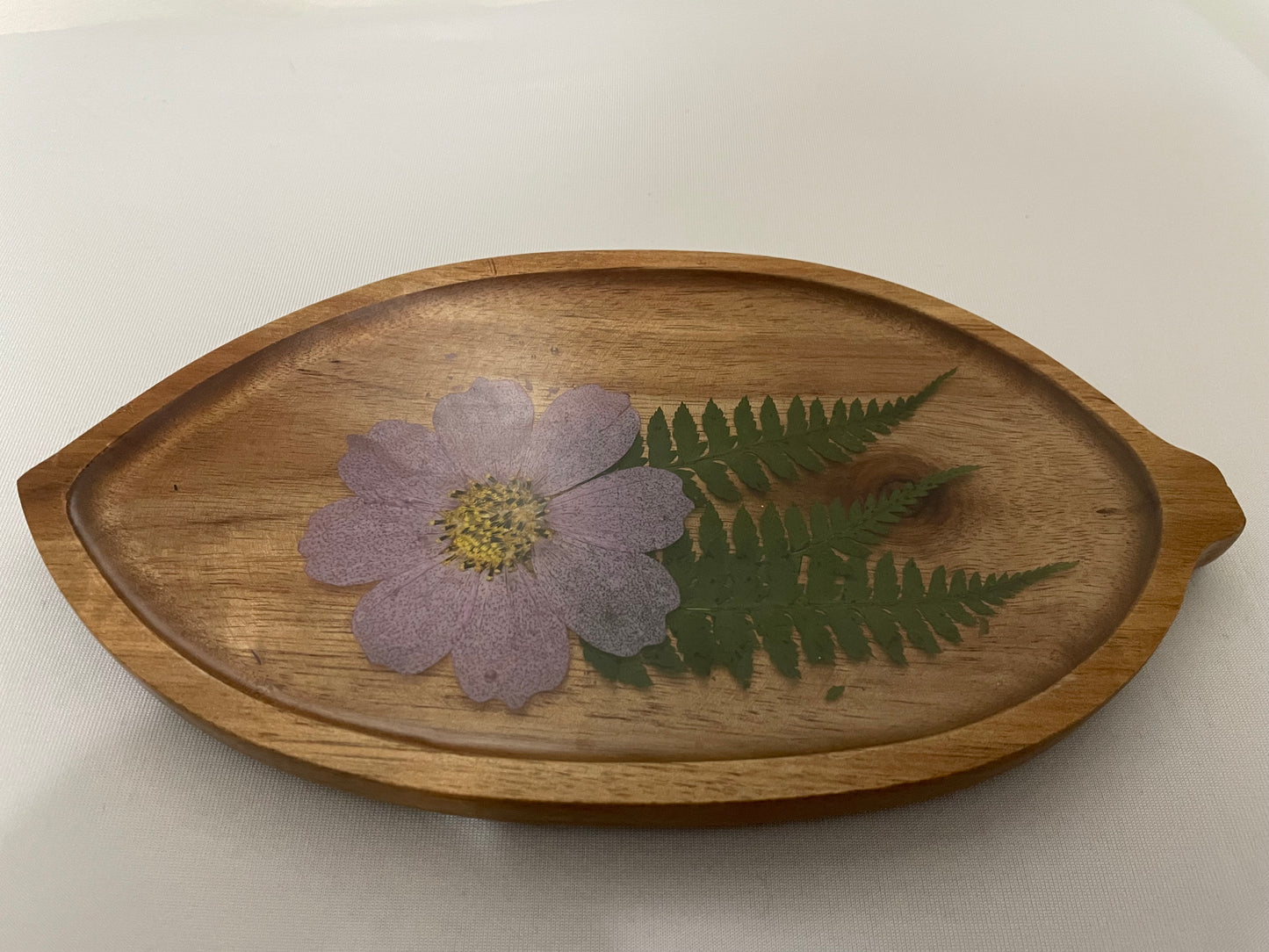 Leaf-Shaped Wooden Tray with Dried Flower in Resin