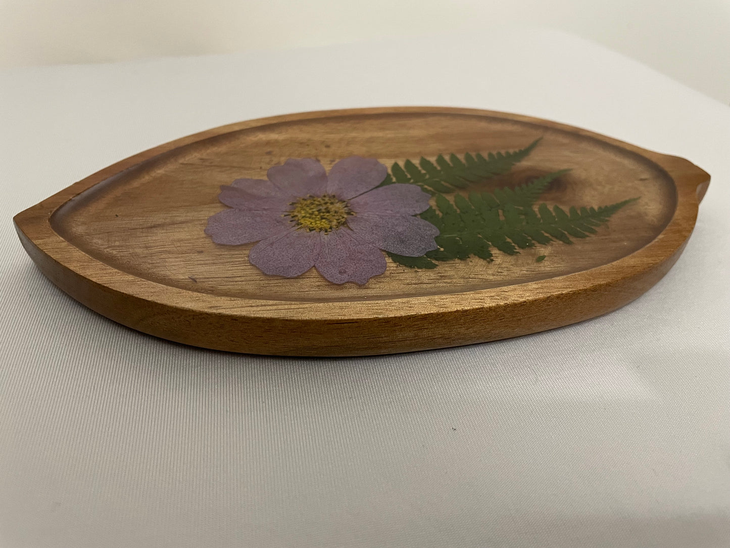 Leaf-Shaped Wooden Tray with Dried Flower in Resin