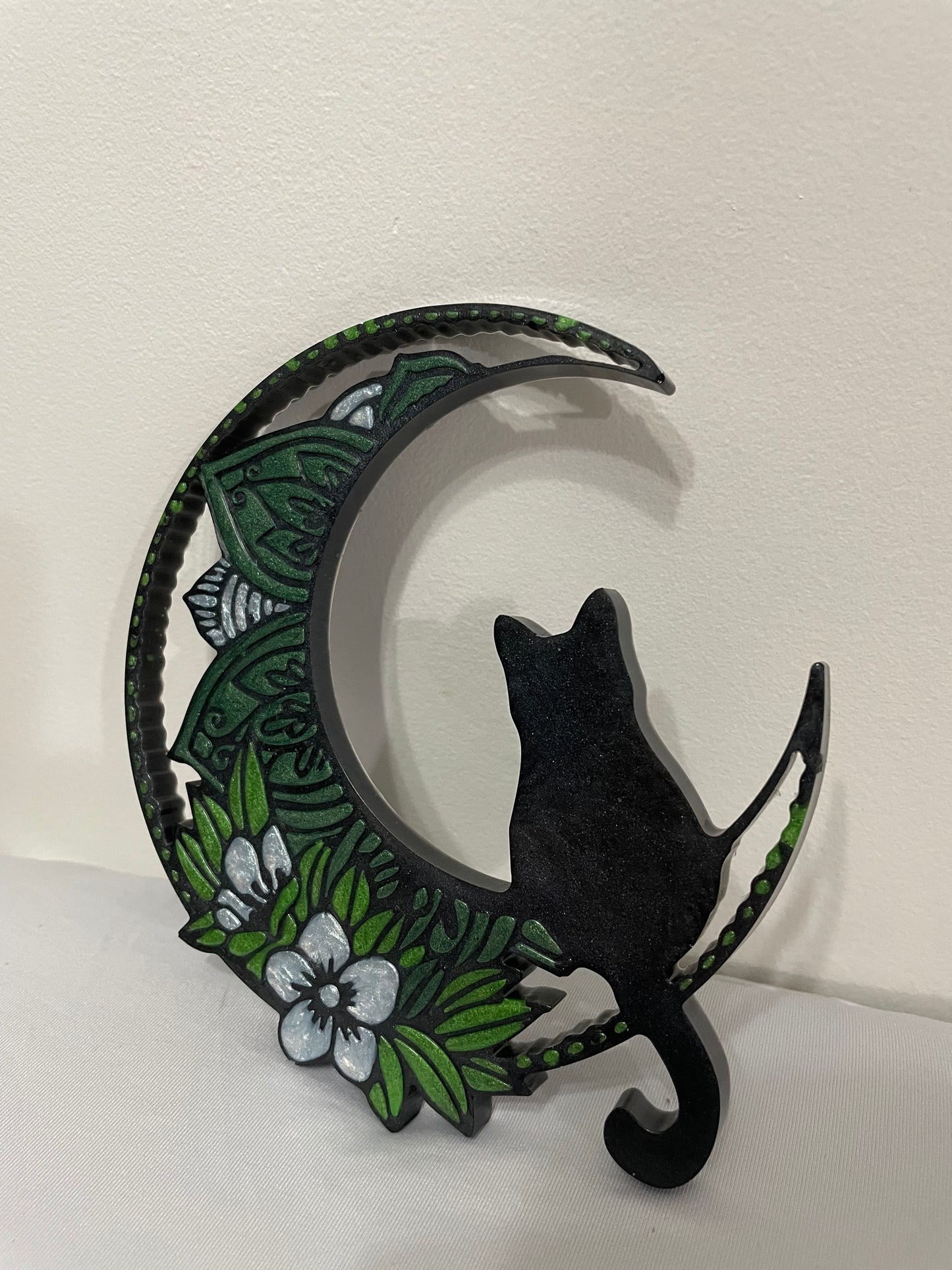 Cat on Floral Moon :Wall Art