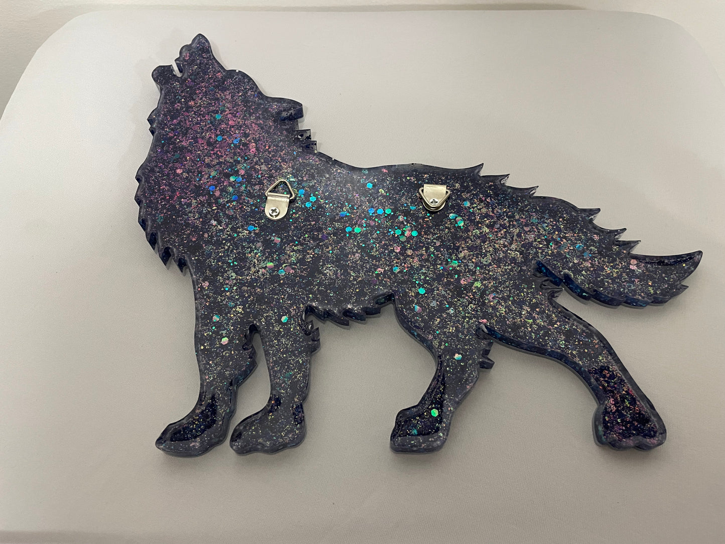 Howling Wolf: Wall Decoration