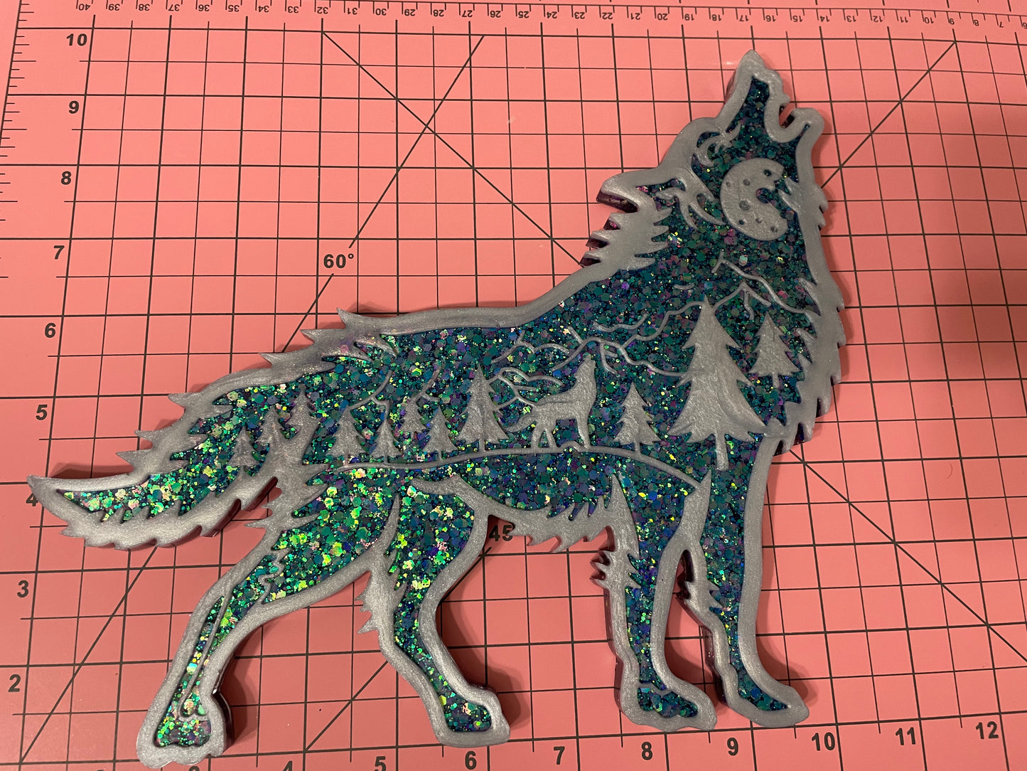 Howling Wolf: Wall Decoration