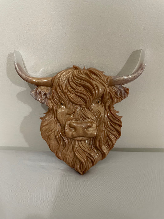 Highland Cow Resin Wall Decoration – Handcrafted Rustic Art