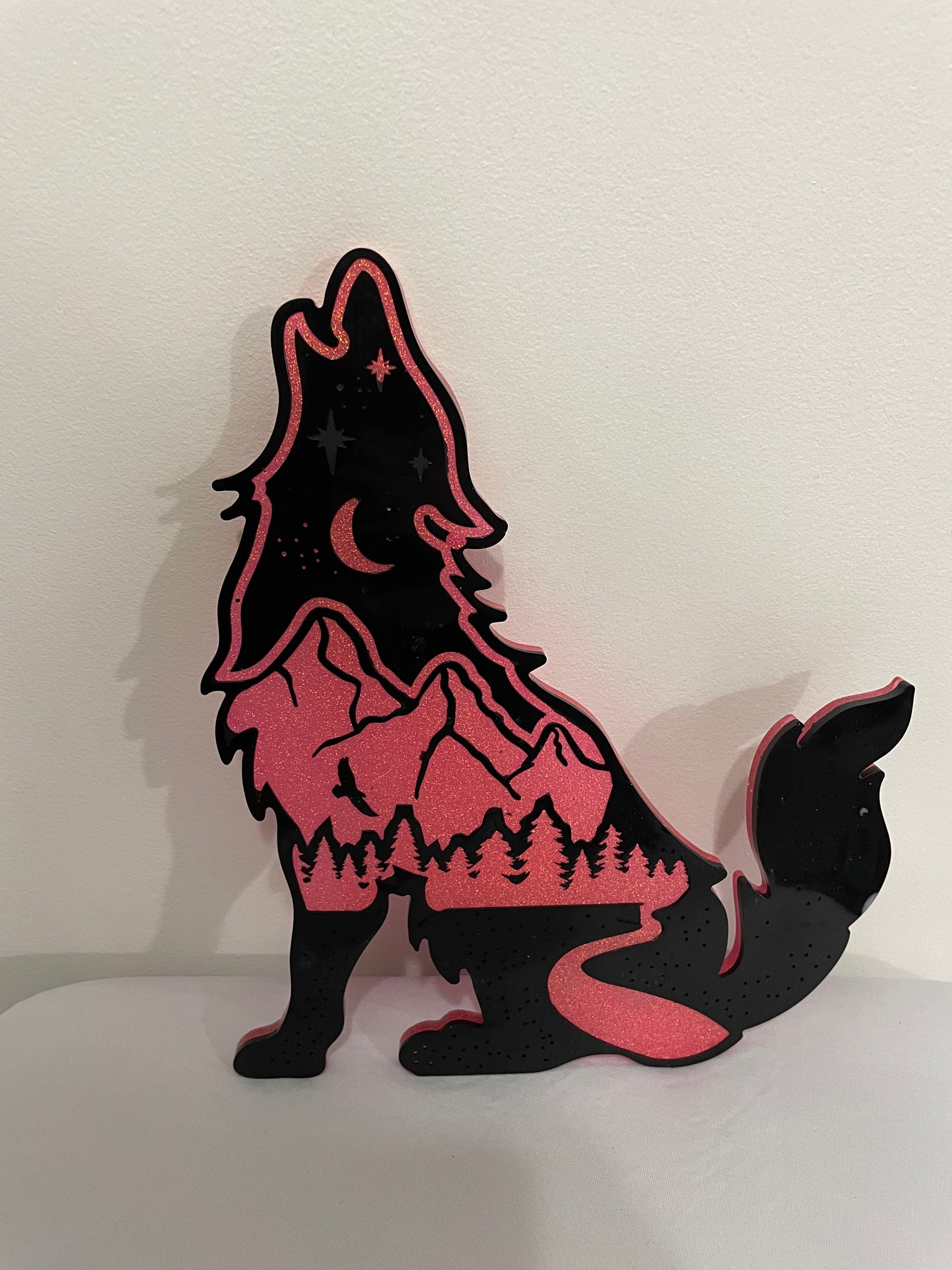 Sitting Wolf: Wall Decoration