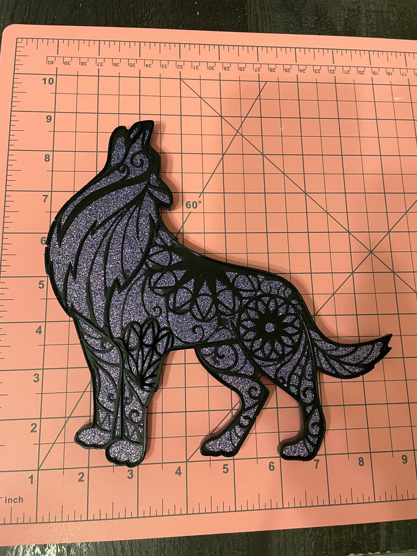 Sparkling Resin Wolf Wall Decoration