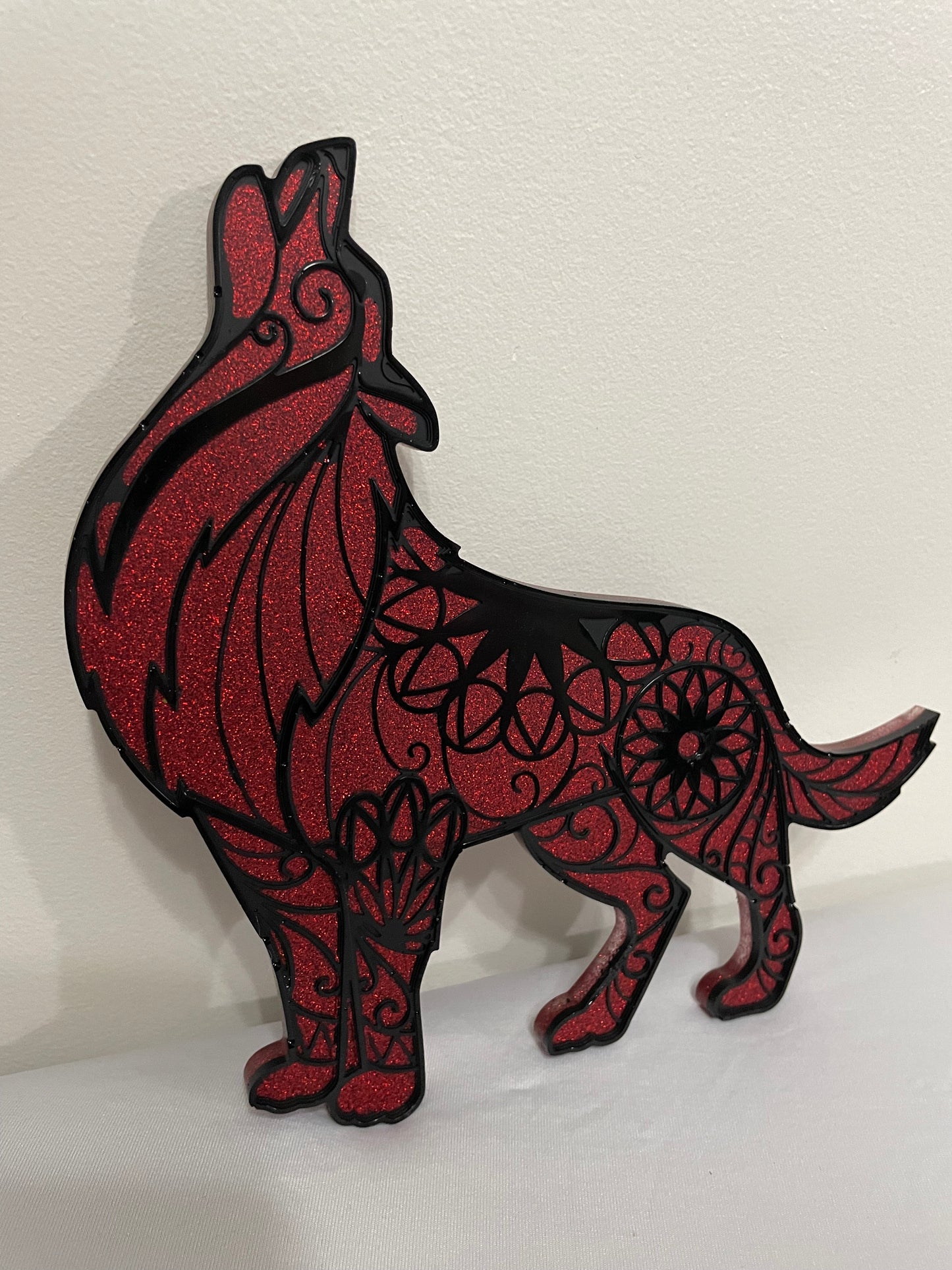 Sparkling Resin Wolf Wall Decoration
