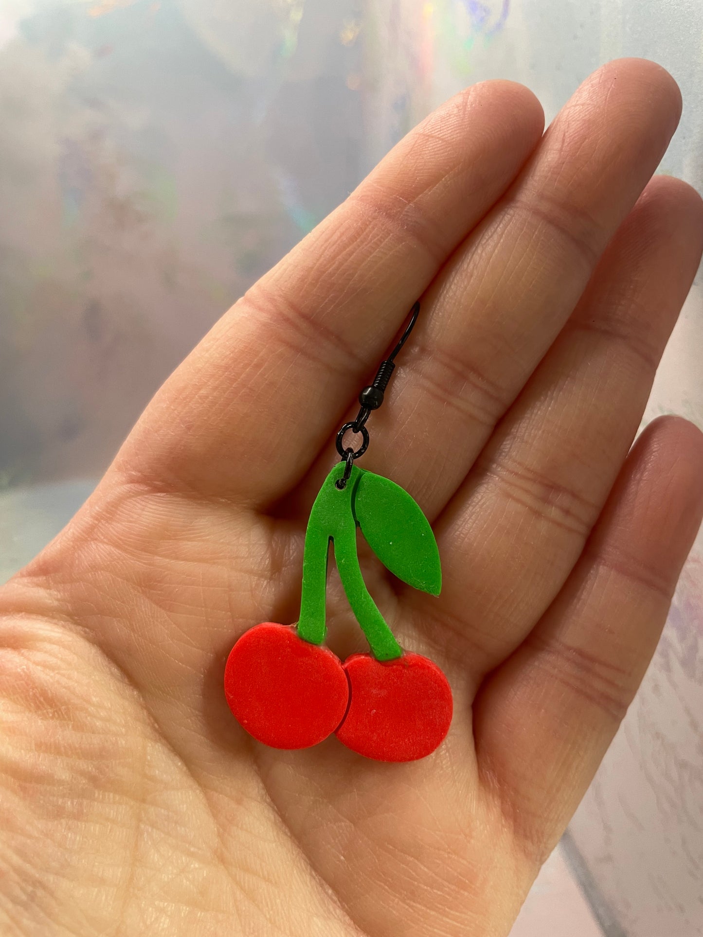 Boucles d’oreilles cerises en argile polymère