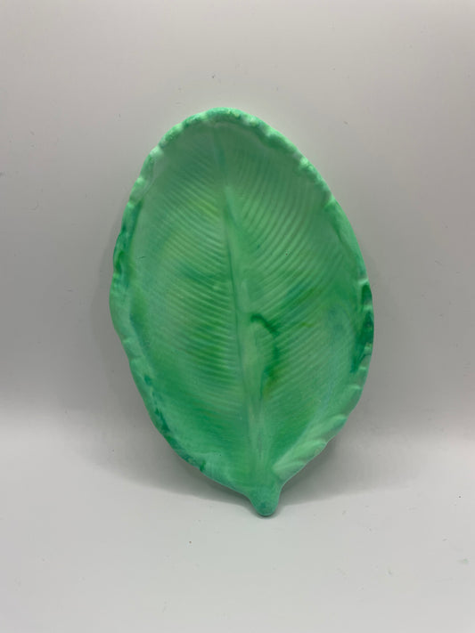 Green Leaf Tray – Handmade Eco-Resin Home Decor