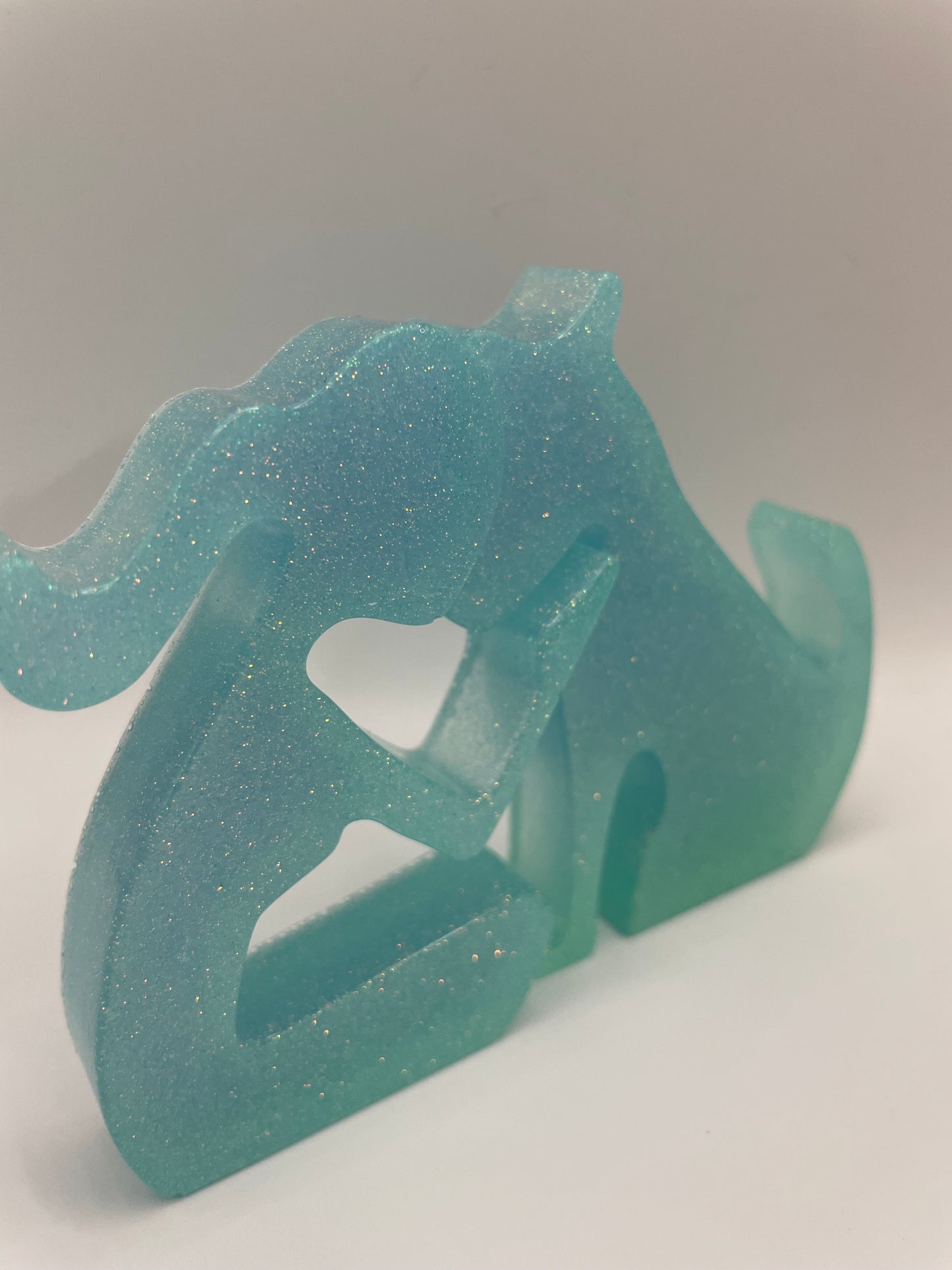 Woman and Her Dog- Resin Figurineš¾