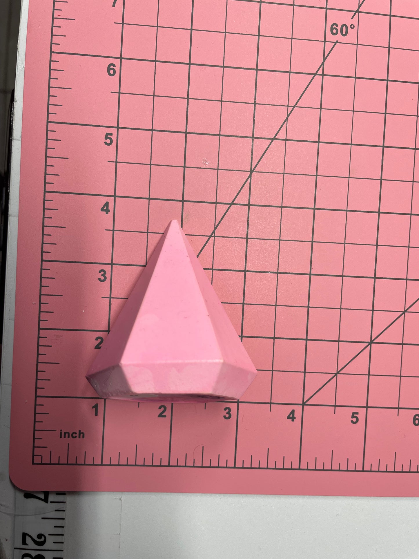 Pyramid Ring Holder – Eco-Resin Minimalist Design
