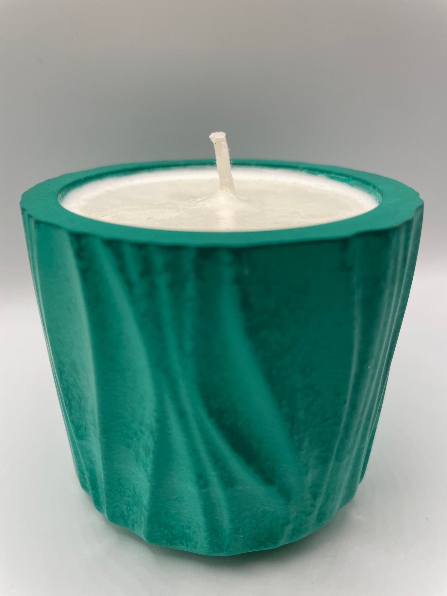 Green Eco-Resin Candle – Clean Lemon Soy Wax