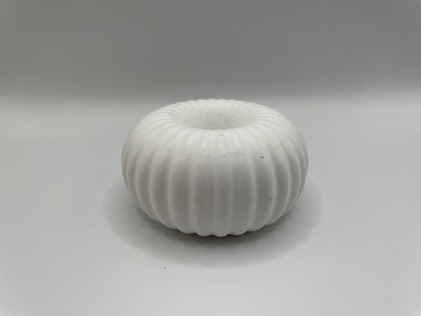 White Eco-Resin Candle Holder