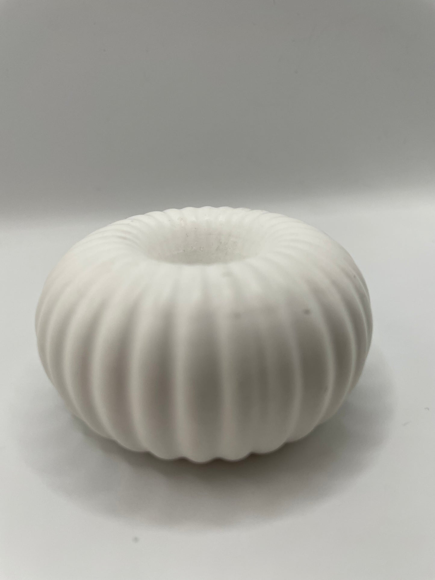 White Eco-Resin Candle Holder