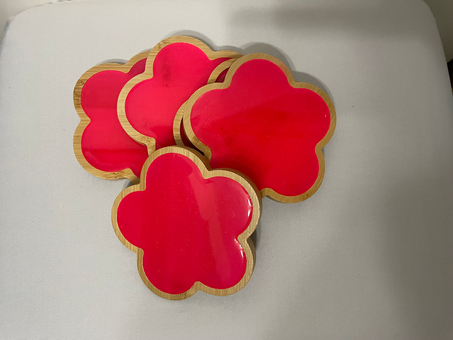Flower-Shaped Wooden Coasters with Glow-in-the-Dark Pink Resin (Set of 5)