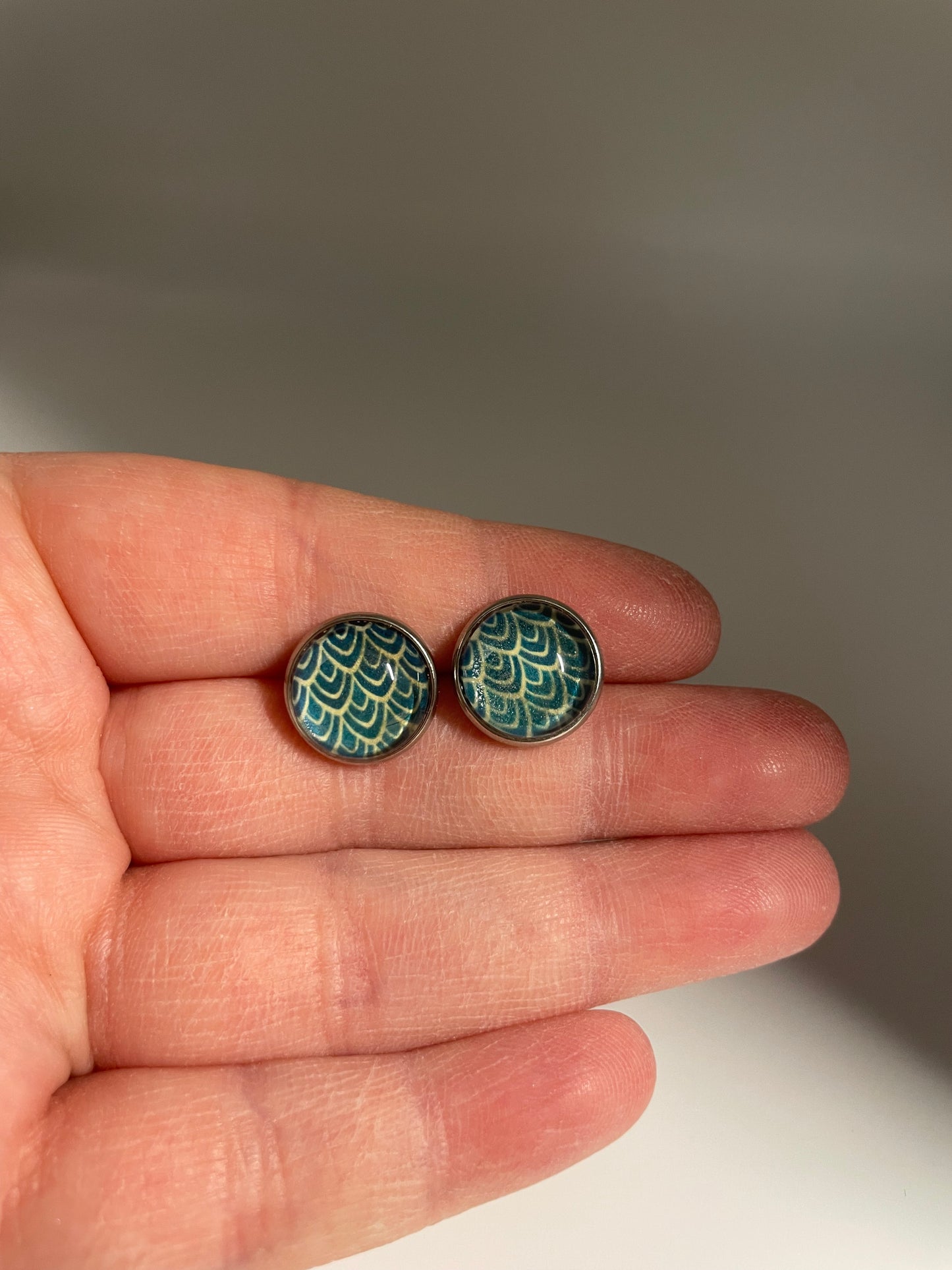 Blue Pattern Glass Cabochon Stud Earrings – Stainless Steel