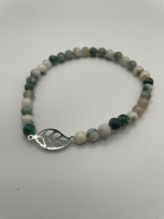 Green Agate Beaded Bracelet with Leaf Charm