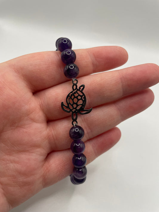 Amethyst Beaded Bracelet with Turtle Charm – Stainless Steel