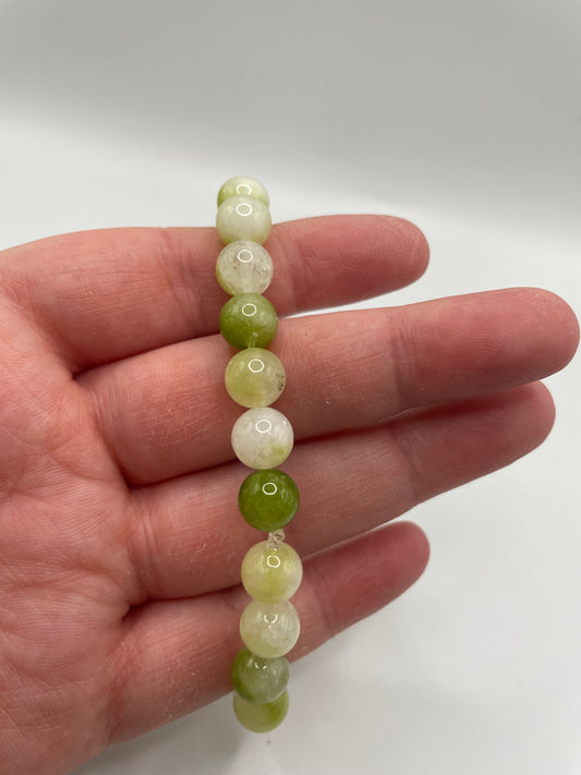 Green and White Beaded Bracelet