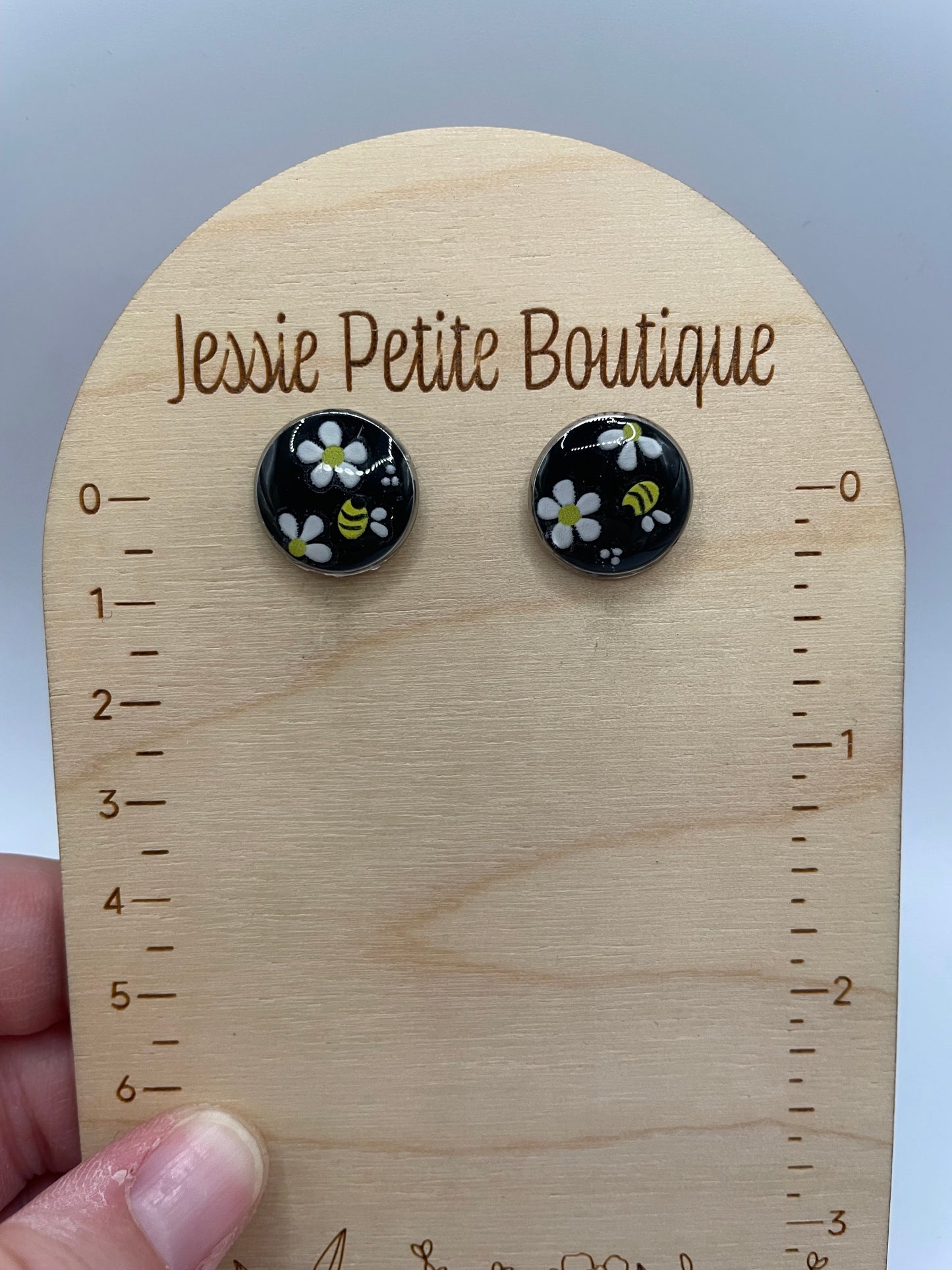 Bee & Daisy Stud Earrings-Stainless Steel