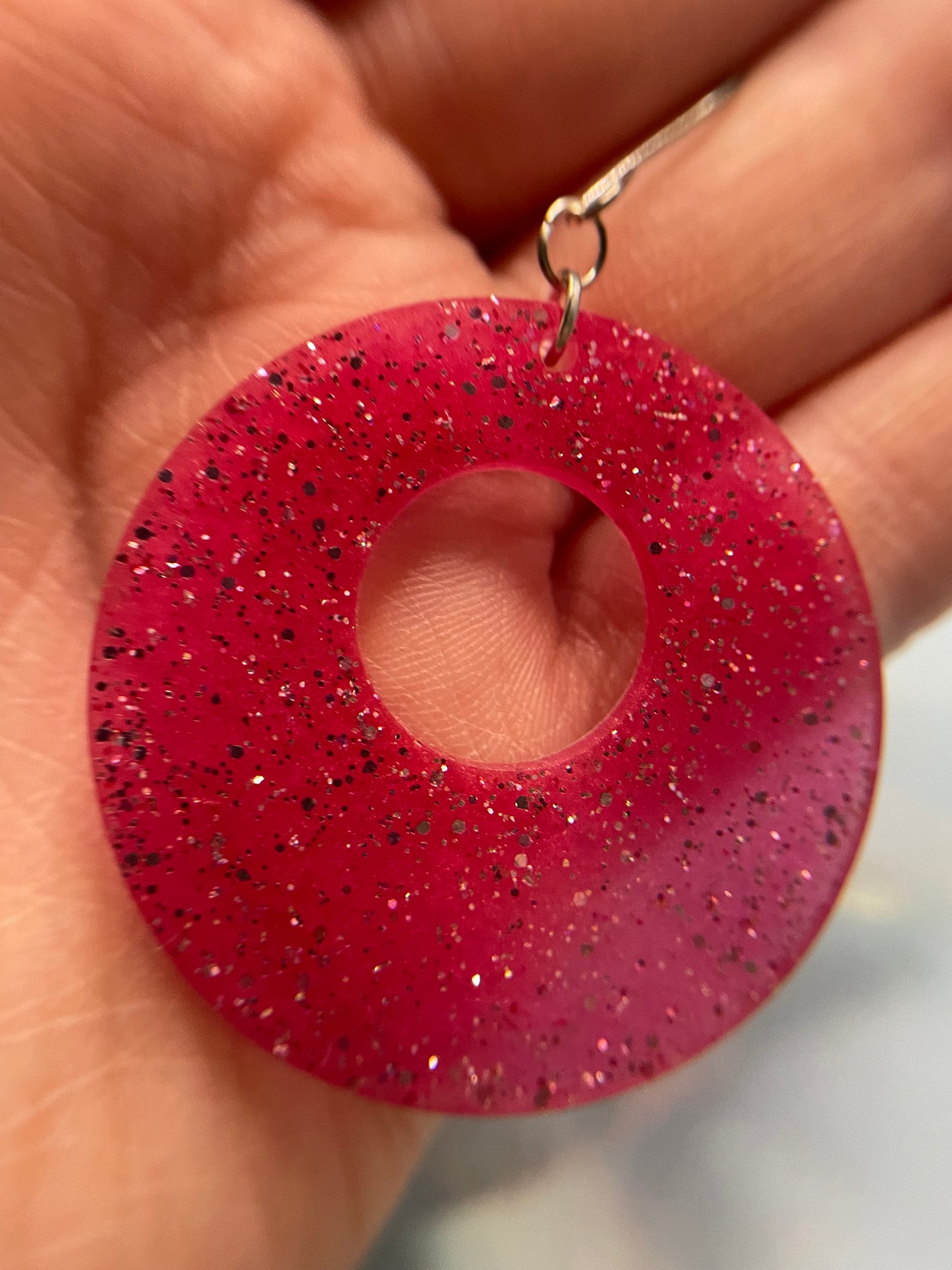 Boucles d'oreilles rondes roses scintillantes