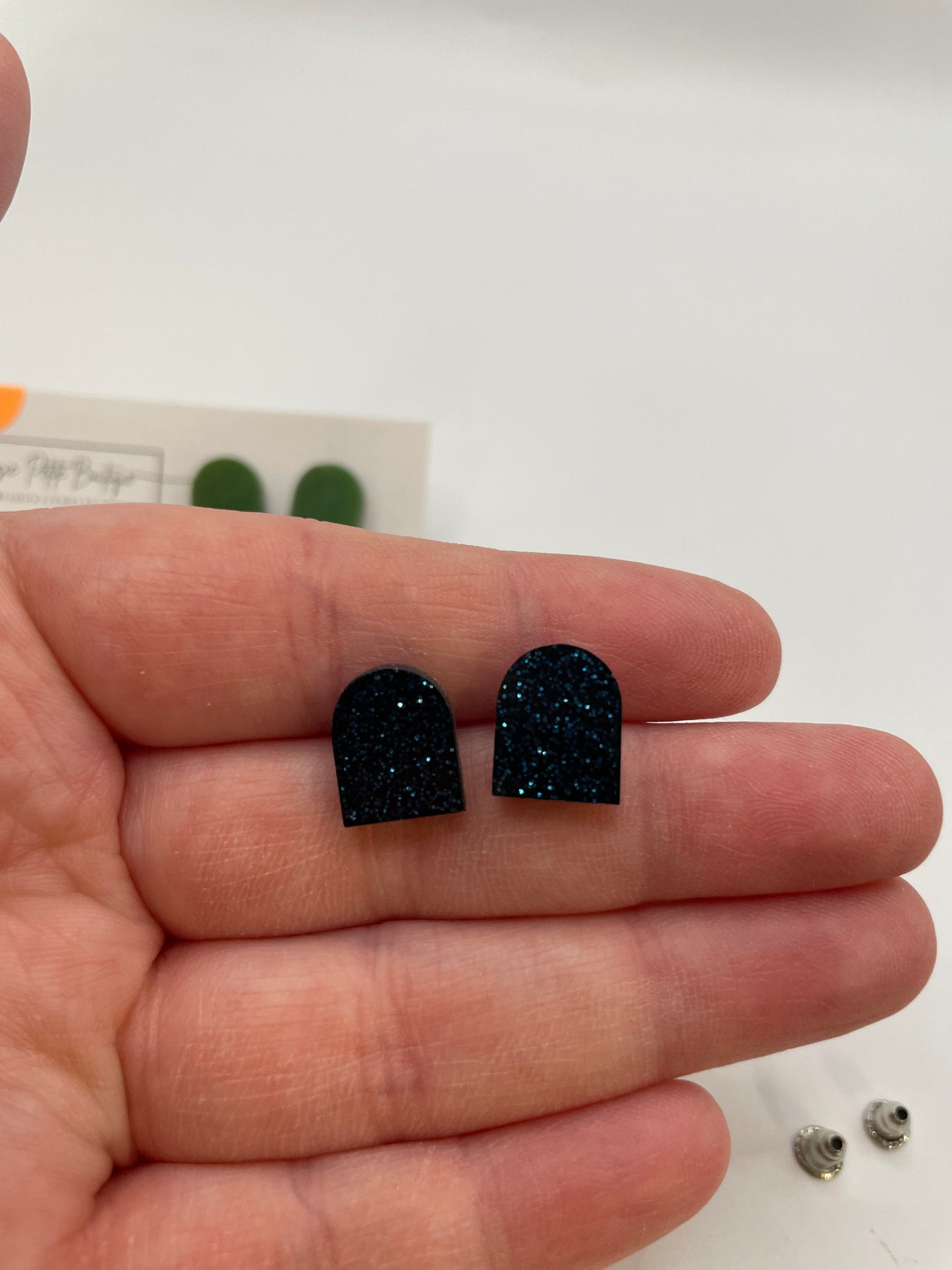 Mini Arch Stud Earrings