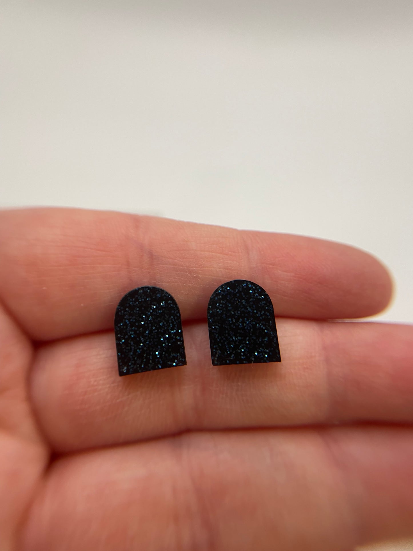Mini Arch Stud Earrings