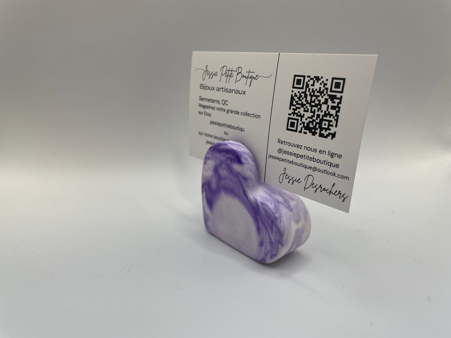 Heart-Shaped Eco-Resin Card Holder