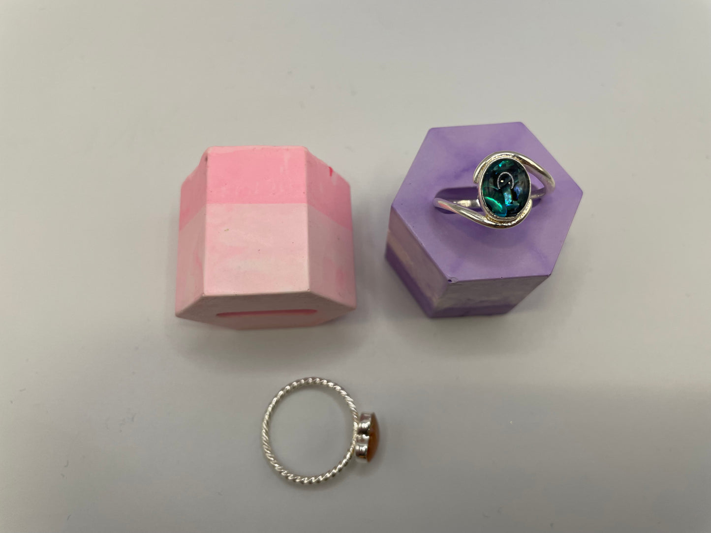Hexagon Eco-Resin Ring Holder
