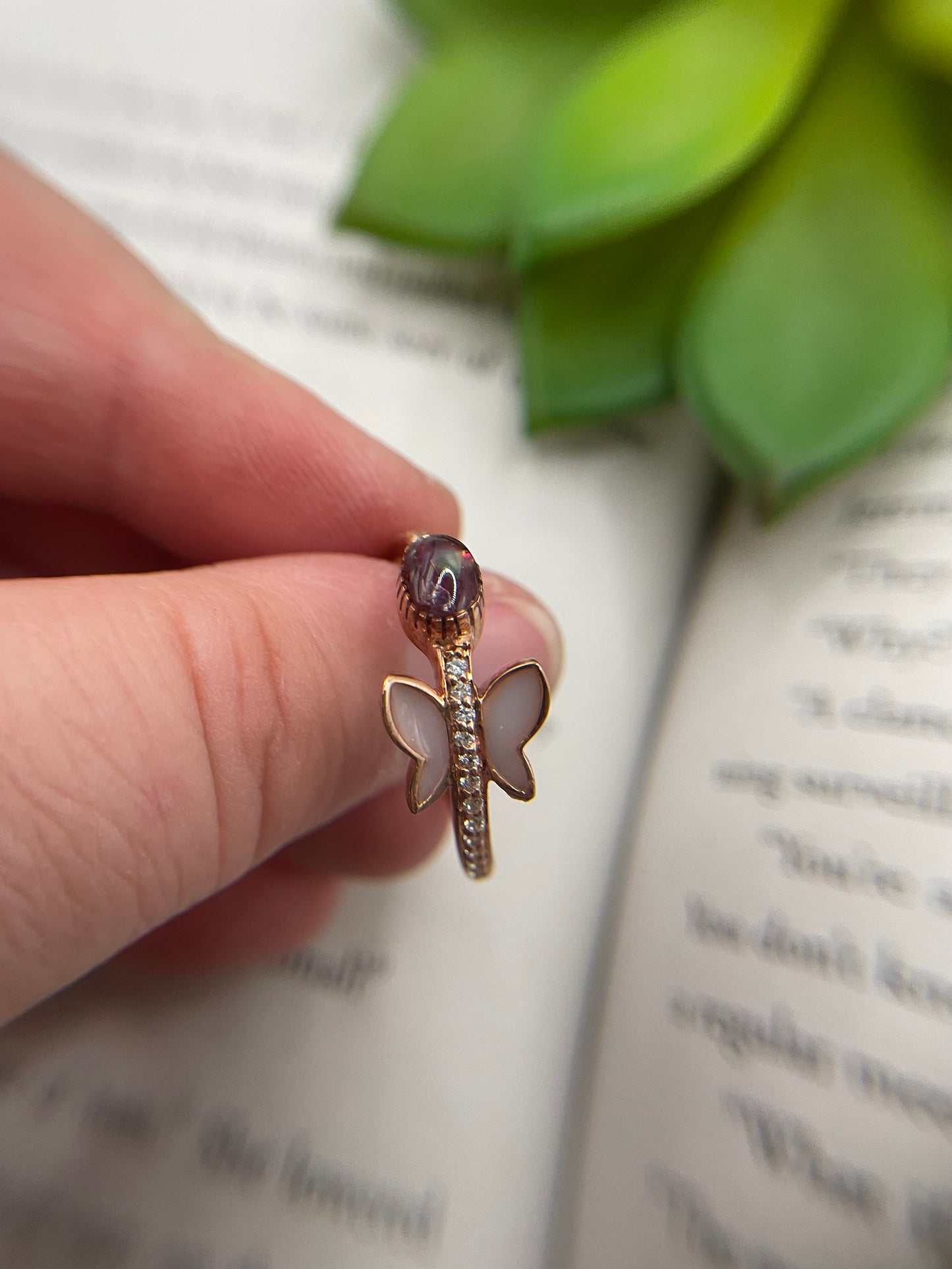 Rose Gold Butterfly Ring with Shell Accent-Size 10US
