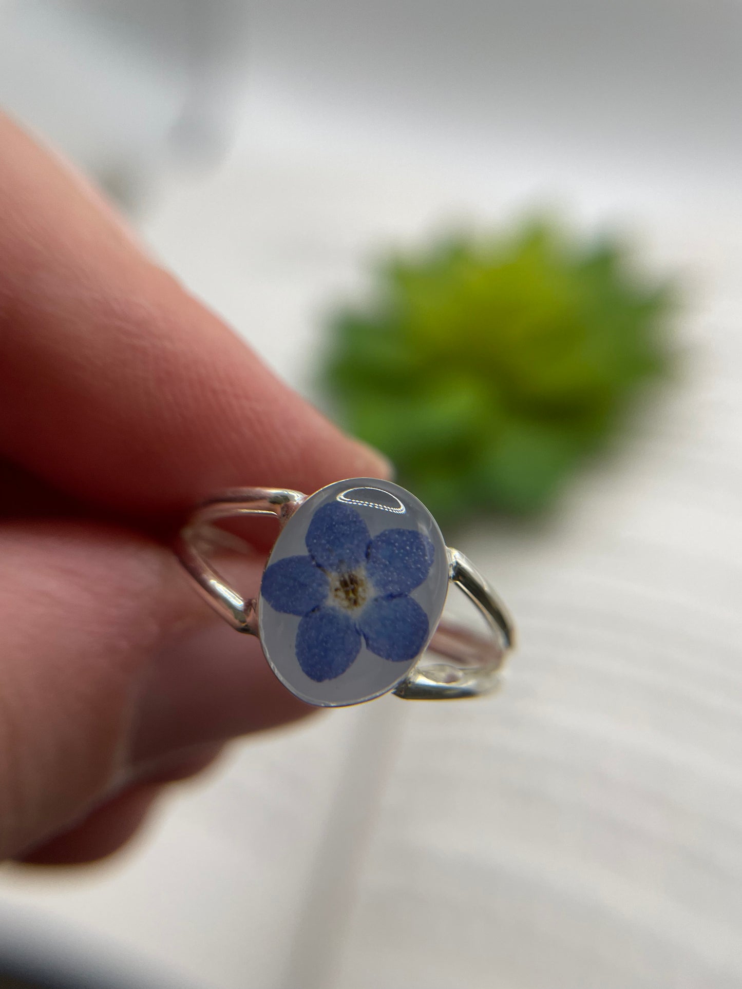 Forget-Me-Not Oval Silver Ring-Size 9US
