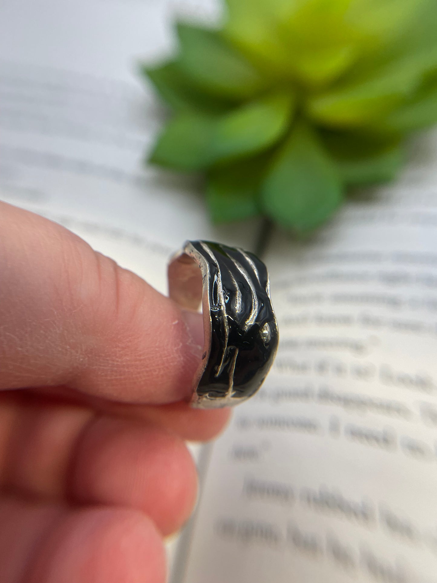 Sterling Silver Uneven Solid Band Ring – Resin & Mica Inlay