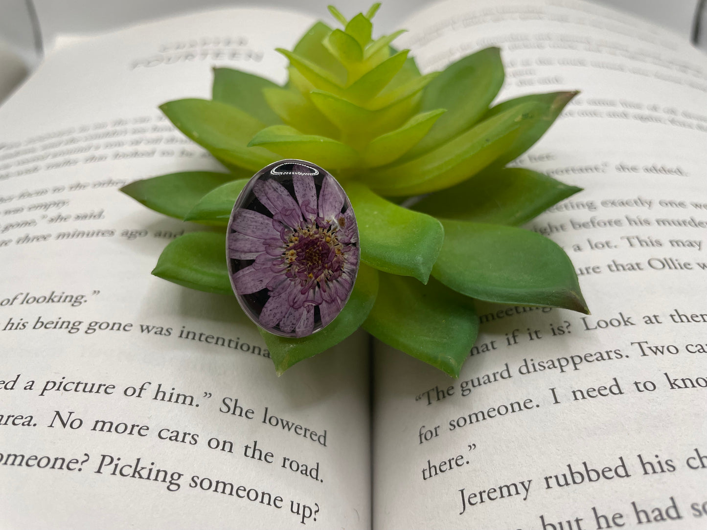 Pressed Flower Oval Adjustable Ring – Stainless Steel