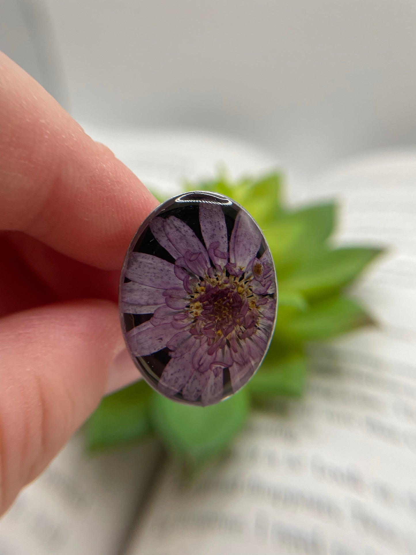 Pressed Flower Oval Adjustable Ring – Stainless Steel