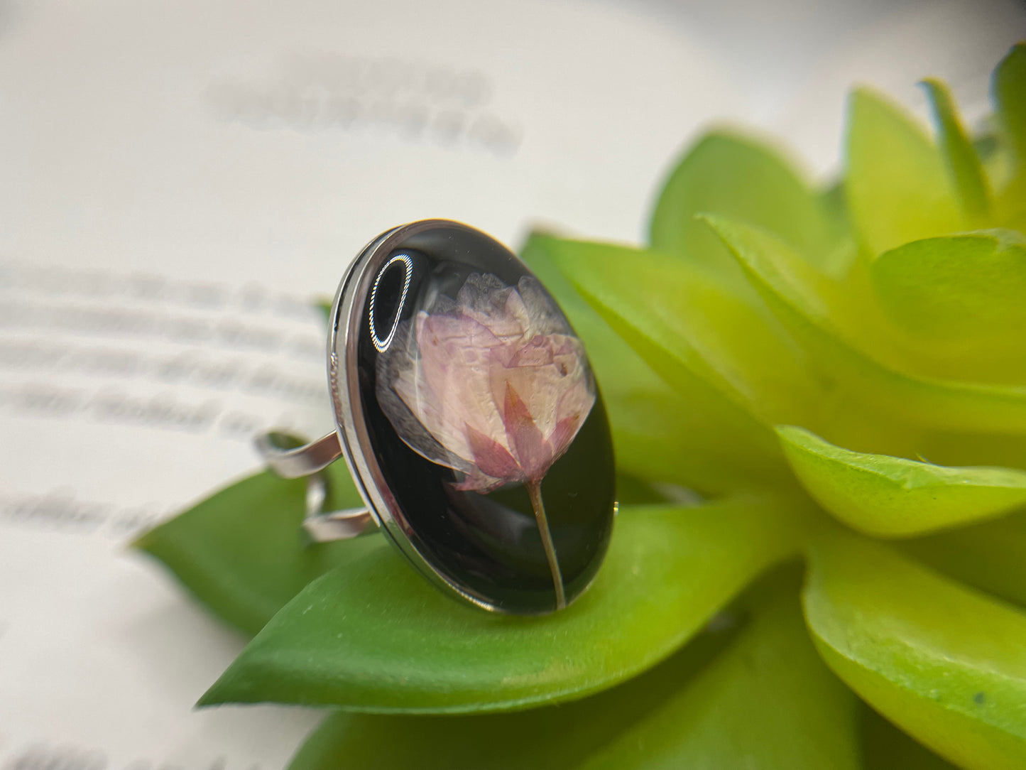 Bague ovale fleur de cerisier – acier inoxydable (ajustable)