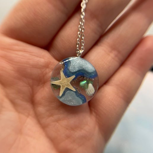 Ocean Dream Necklace – Starfish and Seashell Pendant - 18" Silver Chain